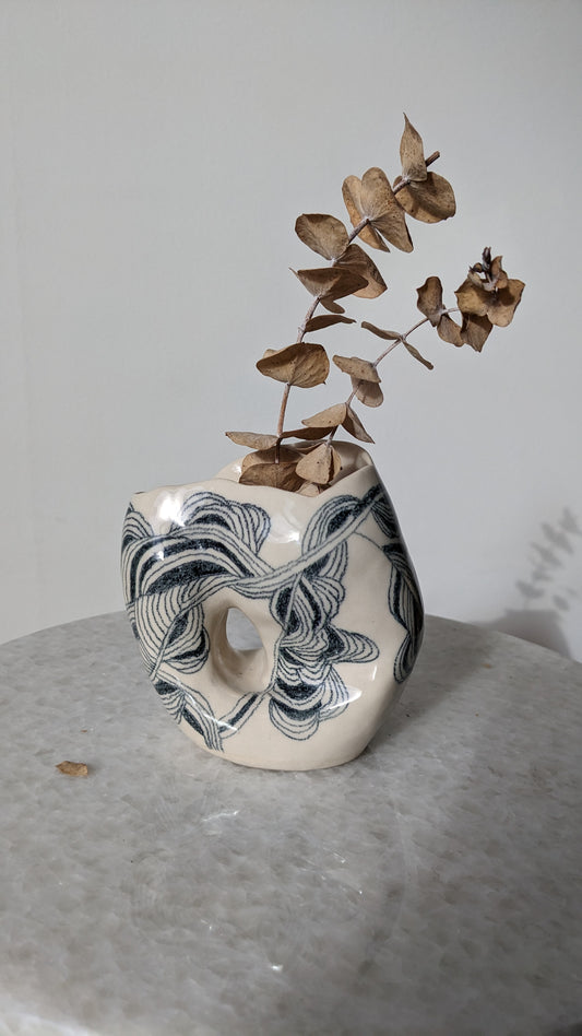 "Holly" vase