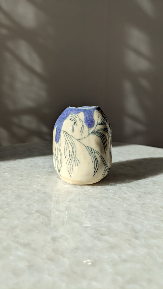 Mini bud vase